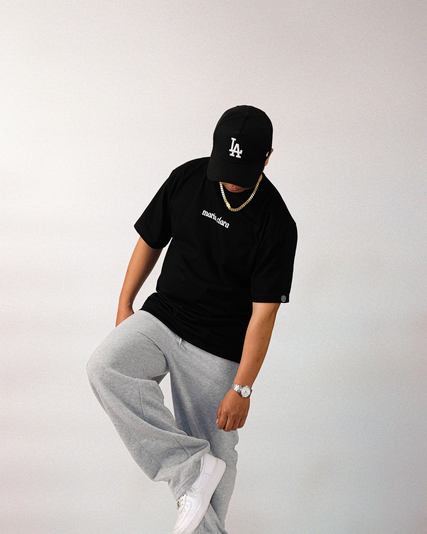 OVERSIZED FIT SHIRT | MC CURIOSITY | BLACK | MARIA CLARA CLOTHING | OVERSIZED FIT | 100% COTTON