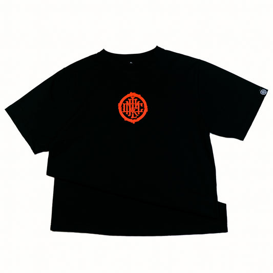 DARUMA BLACK TEE