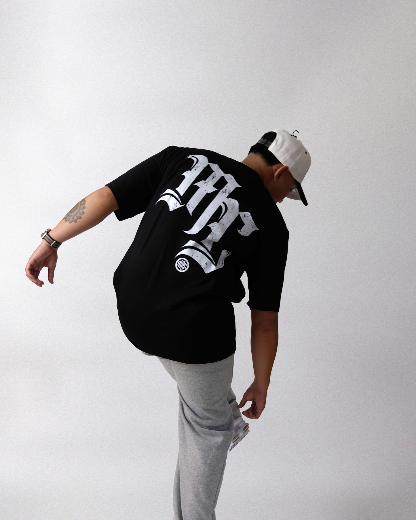 OVERSIZED FIT SHIRT | MC Acid | BLACK | MARIA CLARA CLOTHING | OVERSIZED FIT | 100% COTTON